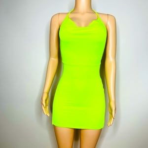 Bright green backless dress Size:small